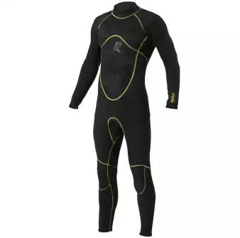 Figure 2 Wetsuit for snorkeling Figure 2 Wetsuit for snorkeling