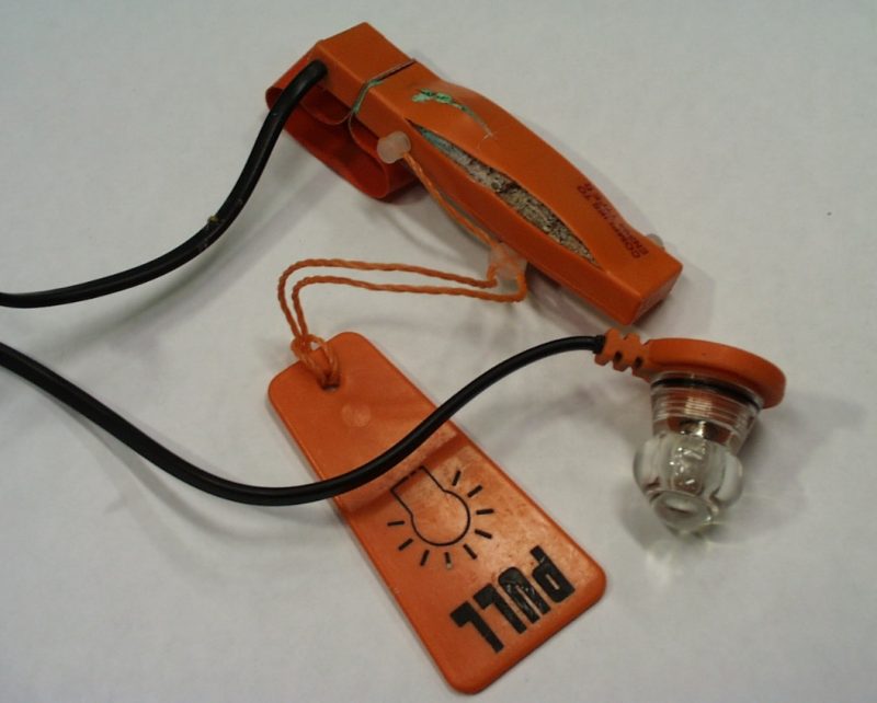 Figure 8 Life Jacket Light without Corrosion or Rust